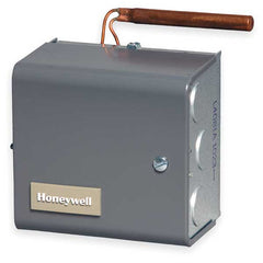 RESIDEO L4081B1047/U Aquastat Circulator and High Limit 130-240 Degrees Fahrenheit High Limit 10DEG F Fixed-Low Limit 10-25DEG F Adjustable Horizontal | Blackhawk Supply