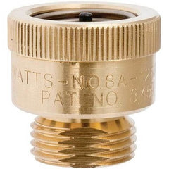 Watts LF8A-34 Vacuum Breaker Hose Connection Atmospheric Lead Free Brass 3/4 Inch LF8A-34 for Service Sinks Swimming Pools Photo Developing Tanks Laundry Tubs Wash Racks Dairy Barns Marinas & General Outside Gardening Uses | Blackhawk Supply