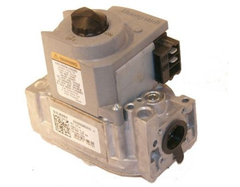 Lennox 31L82 Lennox 31L8201 Honeywell VR8205M2476, Dual Direct Ignition Standard Opening Natural Gas Valve, 24 VAC, 1/2" NPT | Blackhawk Supply
