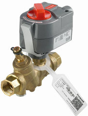 Honeywell VRN2DRPXG101 PRESSURE INDEPENDENT CONTROL VALVE WITH ELECTRIC ACTUATOR - 1-1/4 IN. NPT - 2-WAY - 30 GPM - PLATED BRASS TRIM - COMMUNICATING SYLK (FAIL OPEN) - 24 VAC | Blackhawk Supply