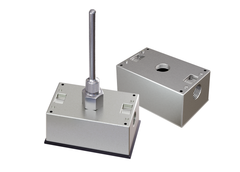 ACI A/TT1K-HT-I-2.5"-1-BB Transmitter w/ 1,000 Ohm RTD, High Temperature Immersion, Welded Well, 2.5", 1-5VDC Output, NEMA 3R Enclosure | Blackhawk Supply