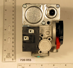 ROBERTSHAW 720-055 24v 1/2" X 3/8" Step Opening Hot Surface Ignition Gas Valve 125000 BTU With Built In Regulator For Natural Or LP Gas & **** This has Right Outlet **** | Blackhawk Supply