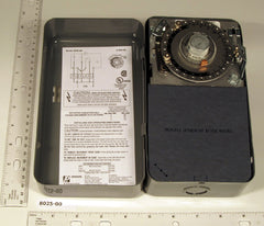 ROBERTSHAW 8025-00 120v 24 Hour Electromechanical Time Control W/Nema 1 Enclosure Up To 12 On/Off Programs Per Day Adjustable From 60 Seconds To 27-1/2 Minutes 7004-701 | Blackhawk Supply