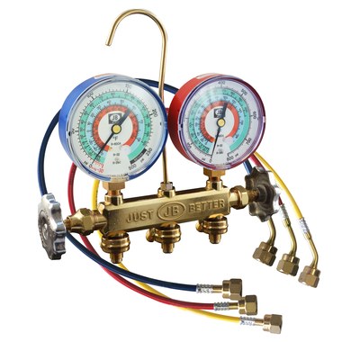 J/B Industries SAE Fittings 22733RF-18 Manifold 2 Valve R290 with 18 Inch Hose Set 3-1/8 Inch Gauge Brass  | Blackhawk Supply