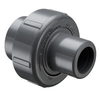 8056-005 | 1/2 PVC UNION 2000 SOCXSPIGOT FKM | (PG:80) Spears