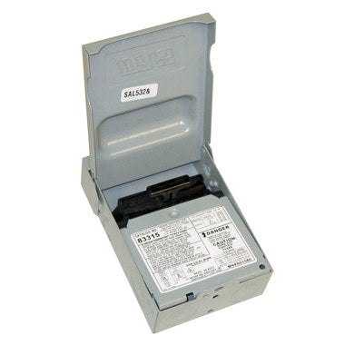 Mars Controls 83315 Disconnect 60 AMP Non-Fused 1 Phase 7.25x5x2.13 Inch Steel Top Open Air Conditioner  | Blackhawk Supply