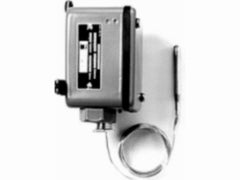 Johnson Controls A19AHC-8C REMOTE BULB TEMP CONTROL; -30/180F; DIFF 3-12 ADJ; 8' CAP; SPDT; ENCL-OPEN; SWAGED BULB  | Blackhawk Supply