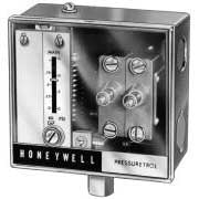 HONEYWELL THERMAL SOLUTIONS FS L4079B1033 Mercury Free Pressuretrol Breaks On Pressure Rise 2-15 PSI Manual Reset (#14026  | Blackhawk Supply