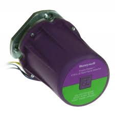 HONEYWELL THERMAL SOLUTIONS FS C7061A1053 120 Vac Flame Sensor Ultraviolet Purple Peeper Self Checking With 1" NPT. Mounti  | Blackhawk Supply