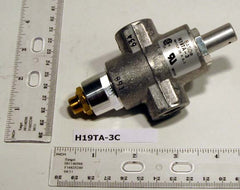 BASO GAS PRODUCTS H19TA-3C 1/4" X 1/4" Pilot Valve 25 PSI 600000 BTU  | Blackhawk Supply