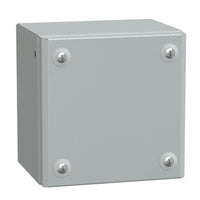 NSYSBM151512 | Metal Industrial Box Plain Door H150xW150xD120 IP66 IK10 RAL 7035 | Square D by Schneider Electric
