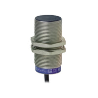 XS530B1PAL5 | Inductive proximity sensors XS, inductive sensor XS5 M30, L43mm, brass, Sn10mm, 12...24 VDC, cable 5 m | Telemecanique